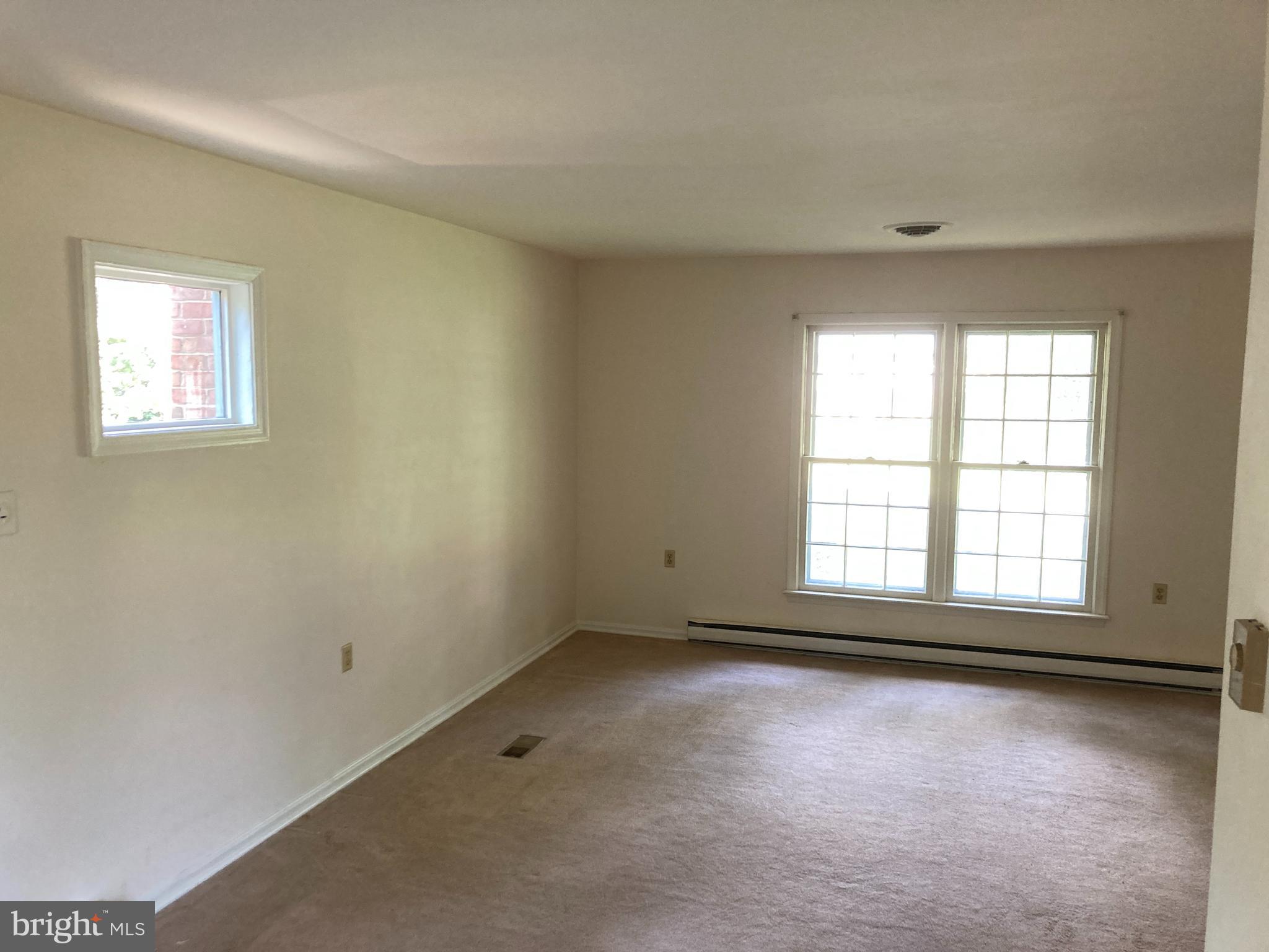 CHAPLINE'S CHOICE - Residential