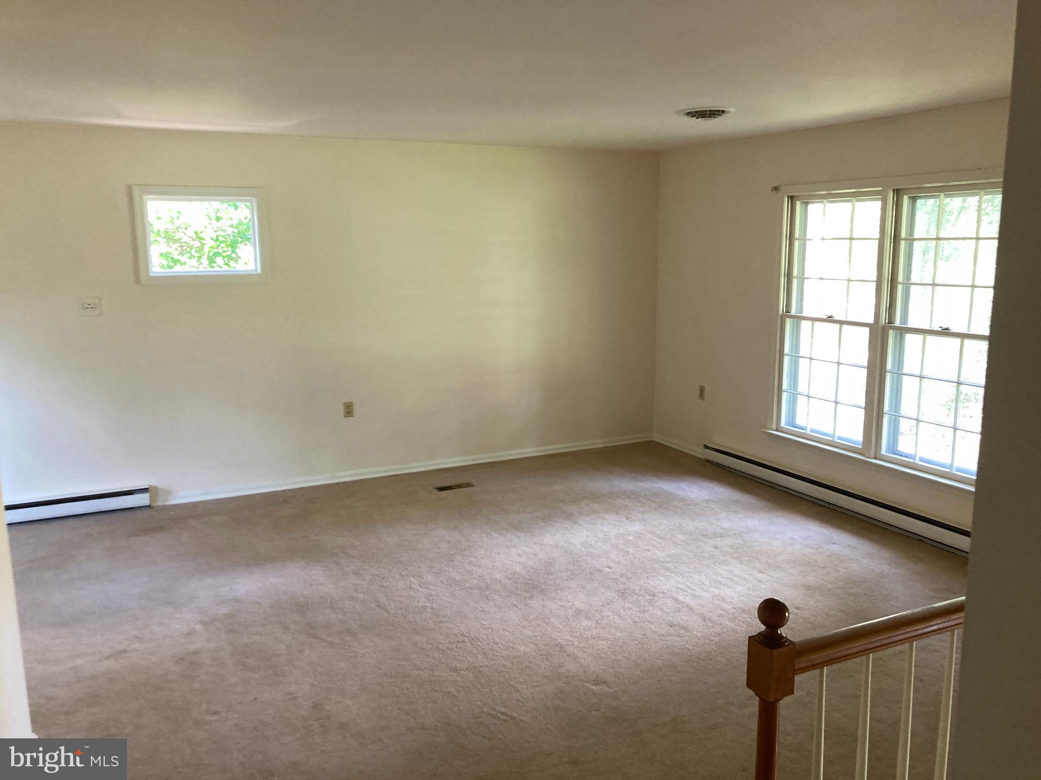 CHAPLINE'S CHOICE - Residential