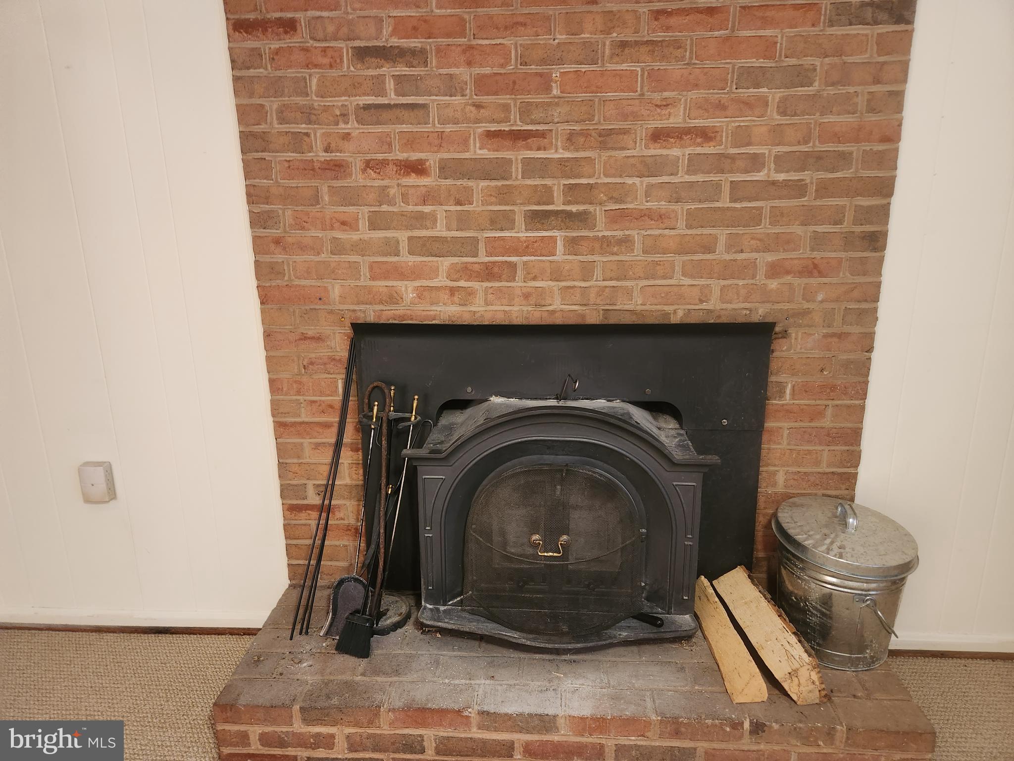 CHAPLINE'S CHOICE - Residential