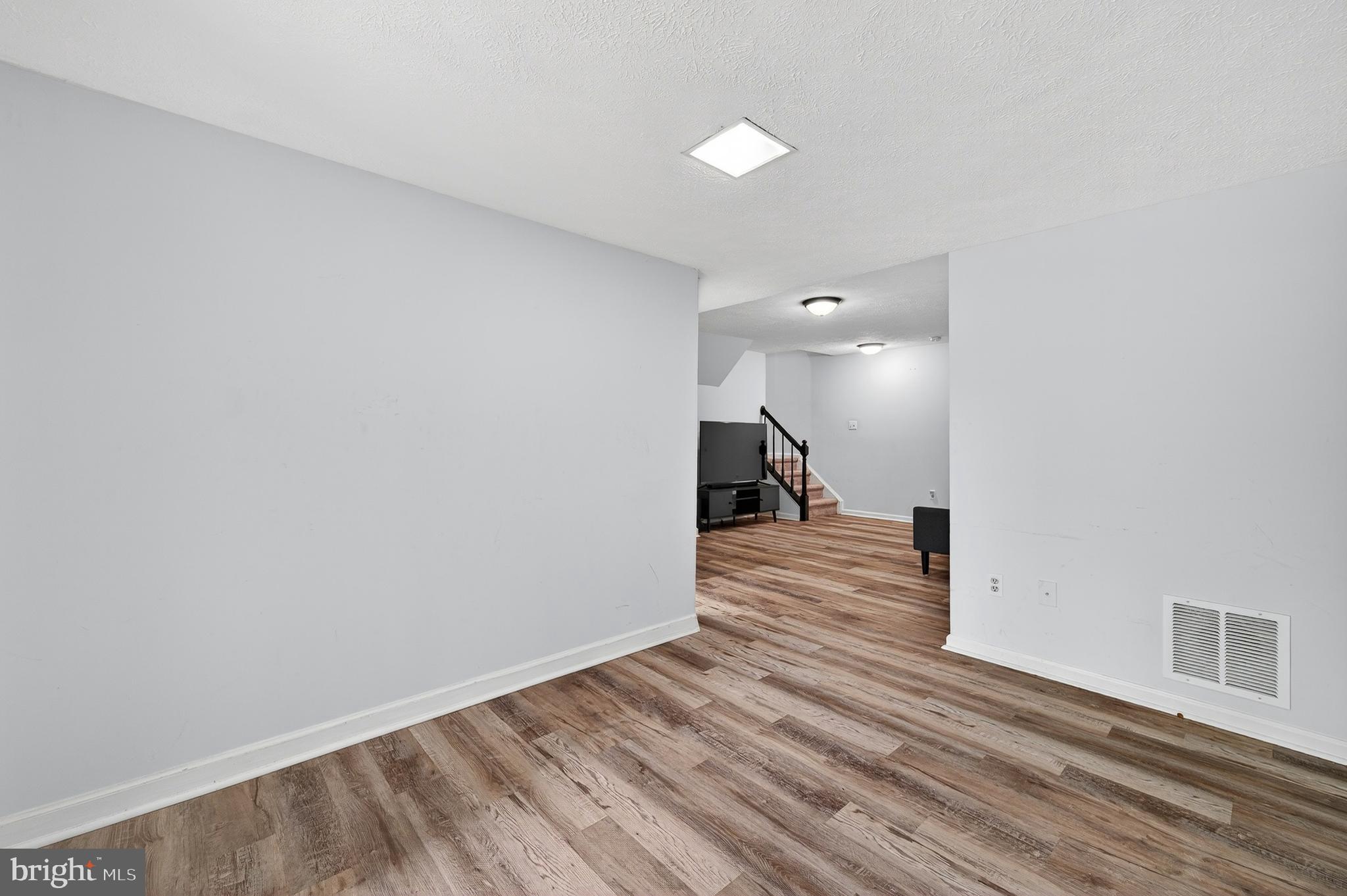 SULLY STATION - Residential