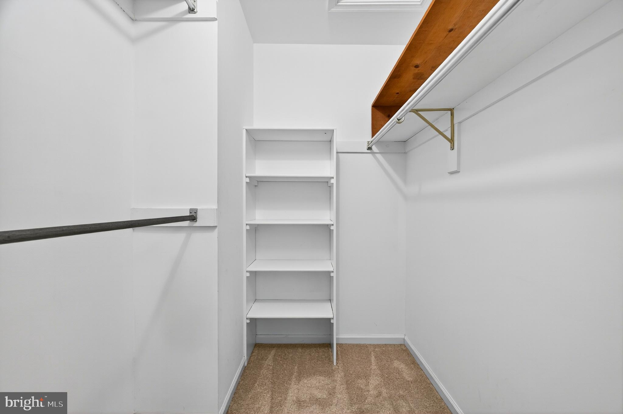 SULLY STATION - Residential