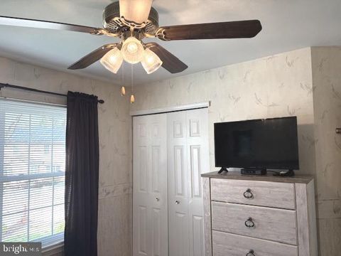 Tiny photo for 28 Trapper Road, SEWELL, NJ 08080 (MLS # NJGL2070492)