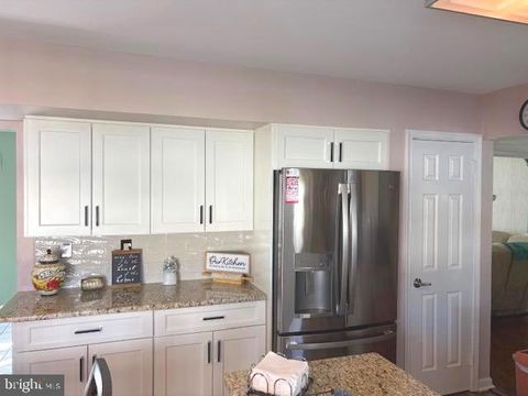 Tiny photo for 28 Trapper Road, SEWELL, NJ 08080 (MLS # NJGL2070492)