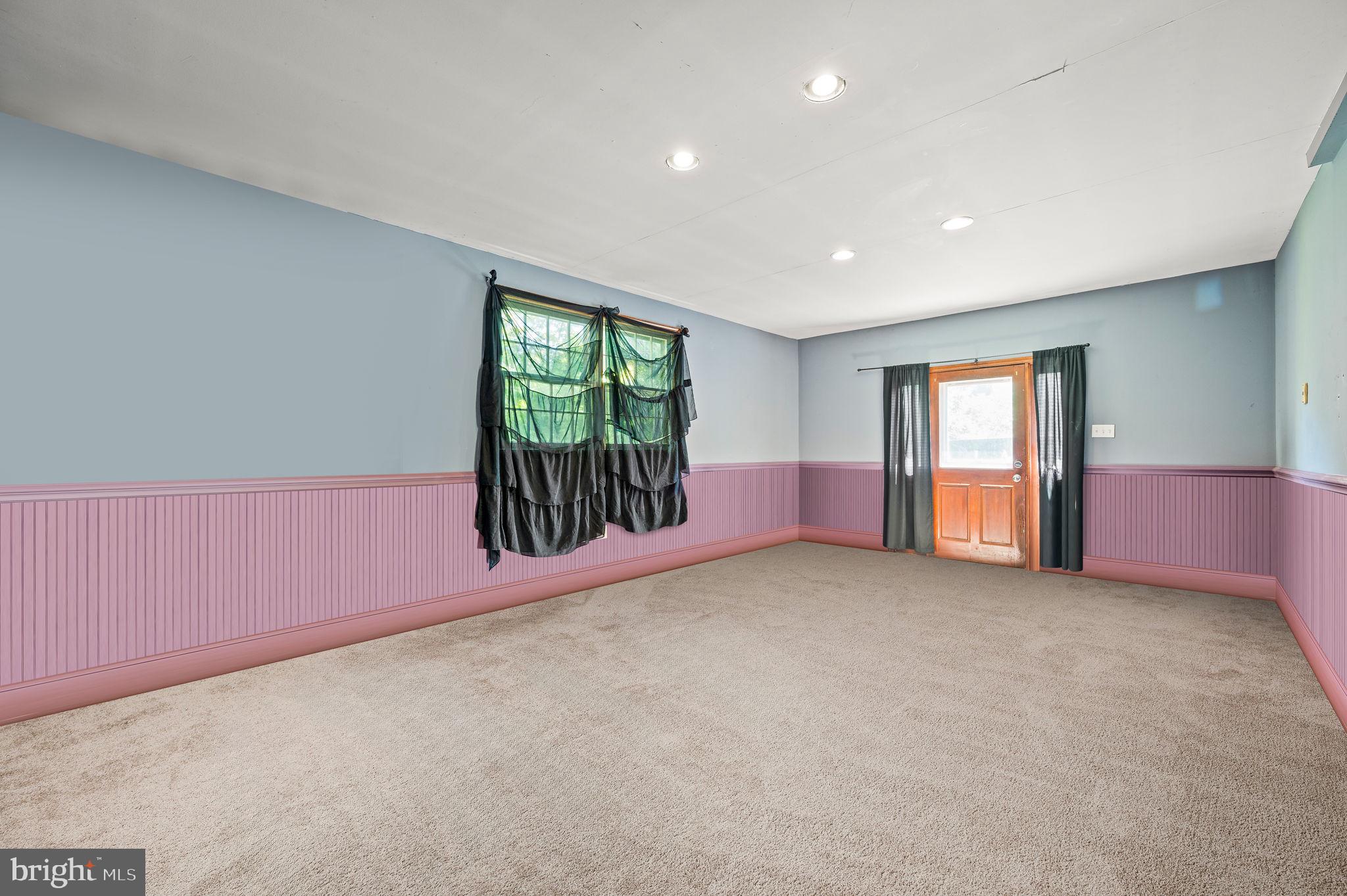 LANDES FARM ESTATE - Residential