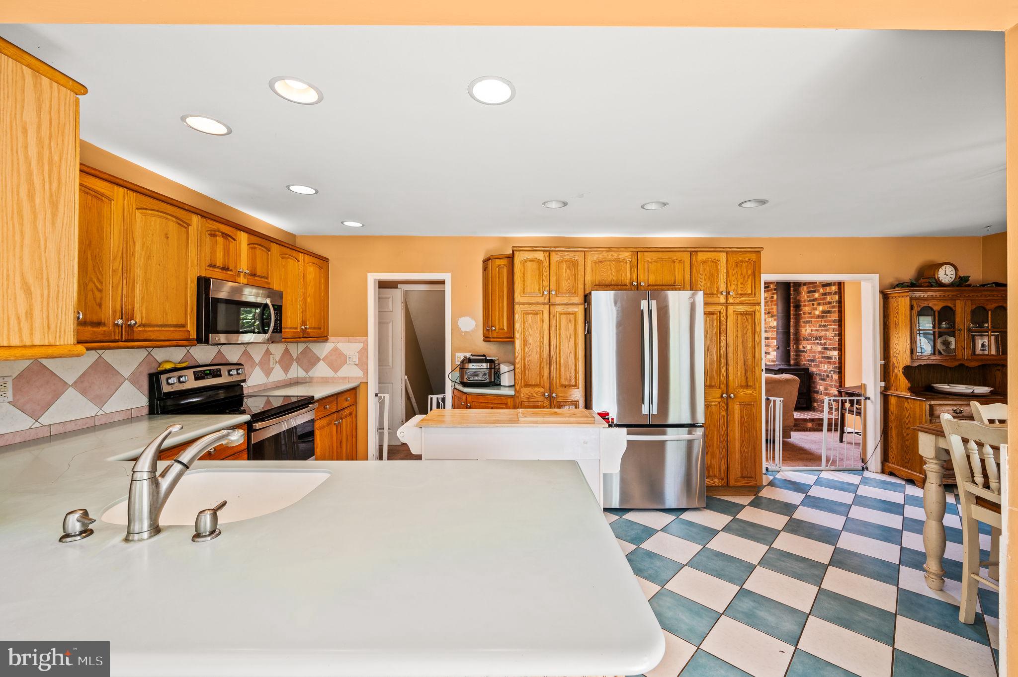 LANDES FARM ESTATE - Residential