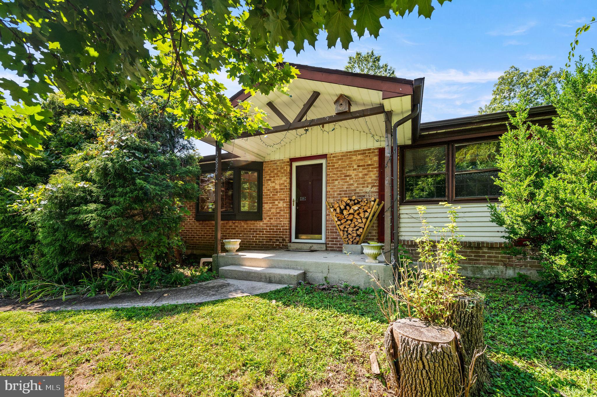 LANDES FARM ESTATE - Residential