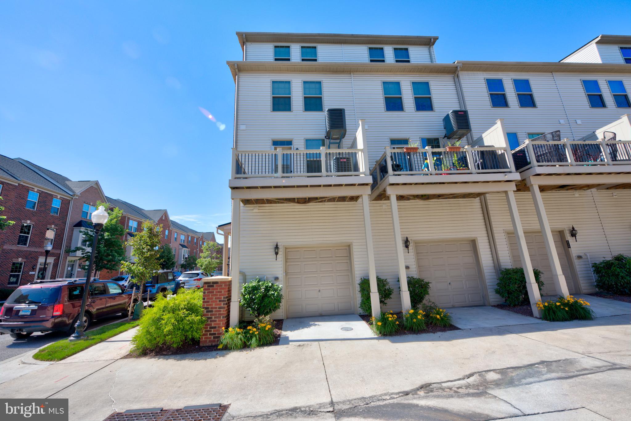 O'DONNELL SQUARE - Residential