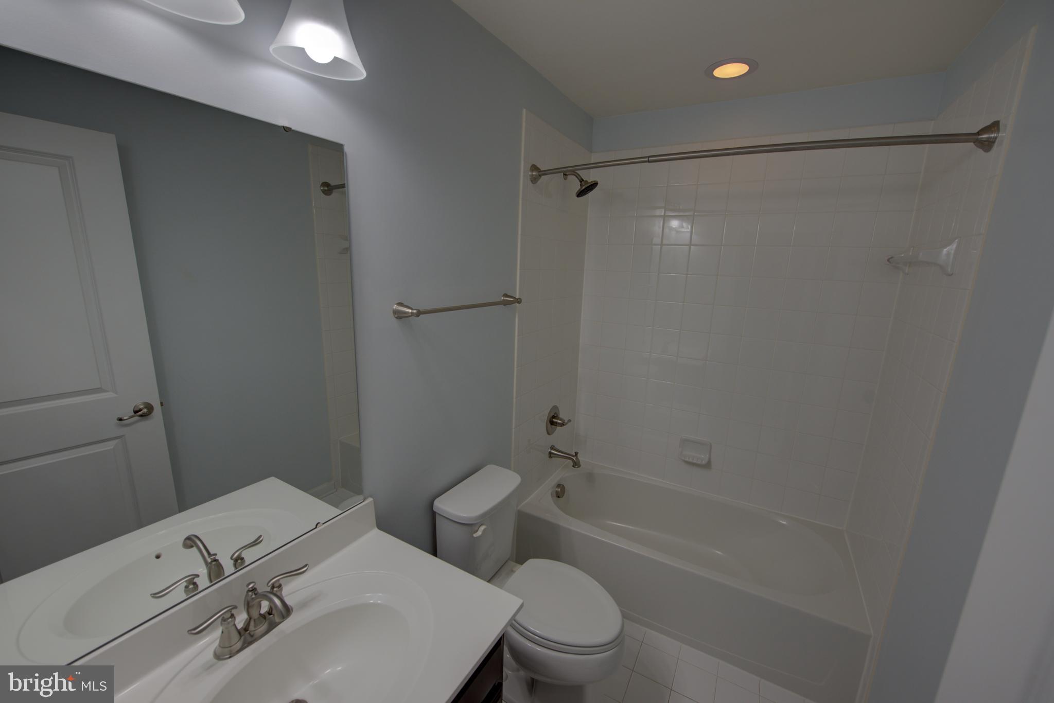 O'DONNELL SQUARE - Residential