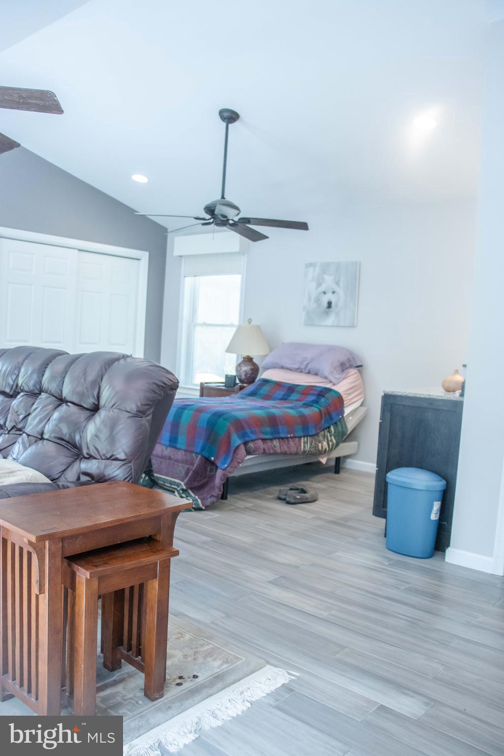 ROMNEY FRUIT RANCHES - Residential