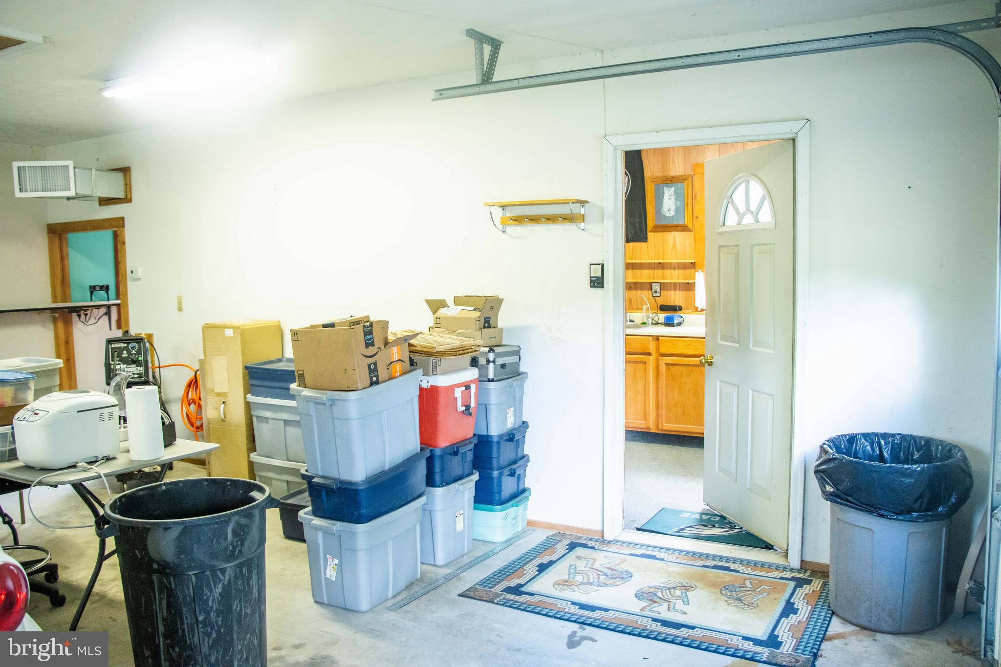 ROMNEY FRUIT RANCHES - Residential