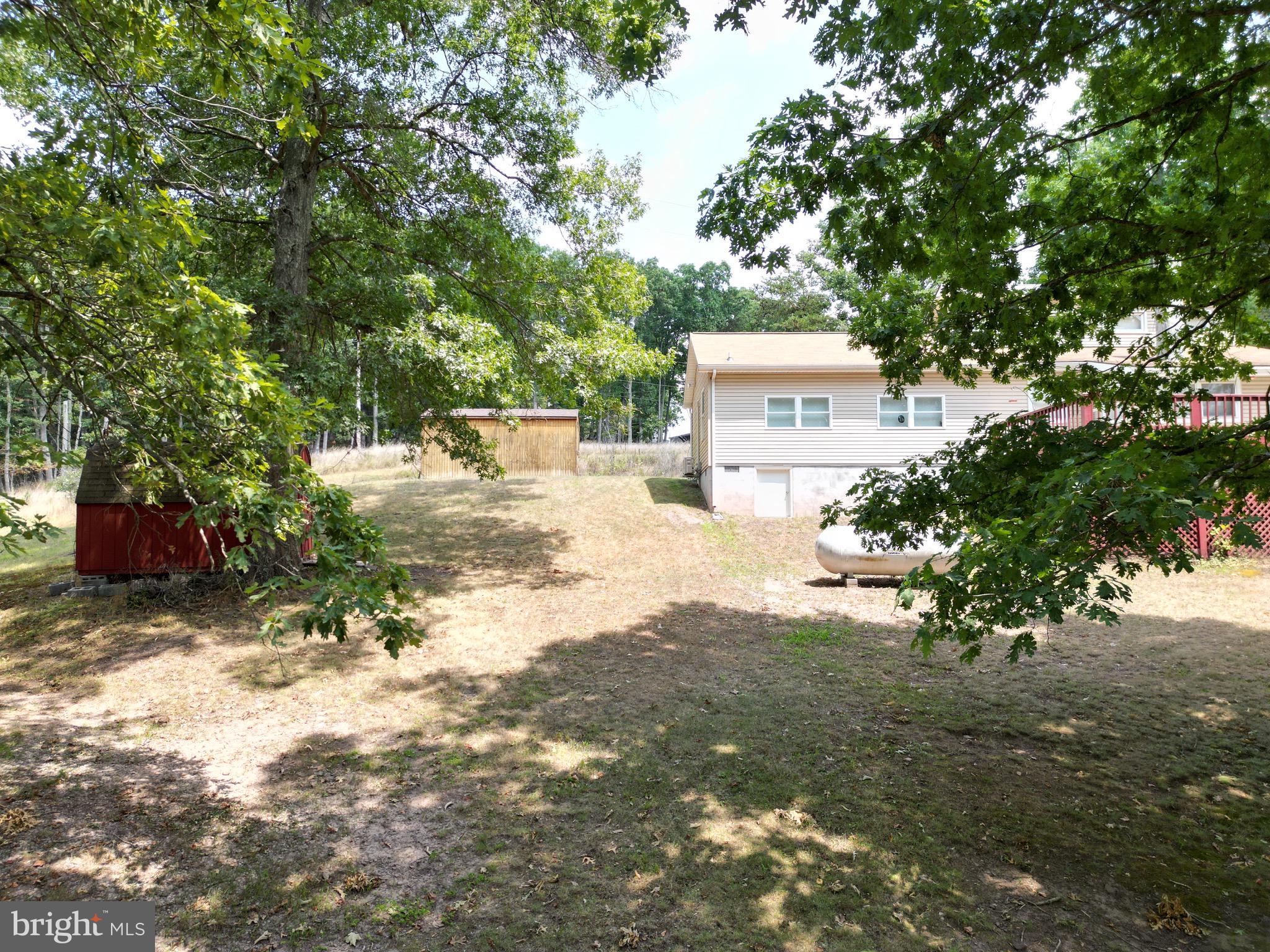 ROMNEY FRUIT RANCHES - Residential