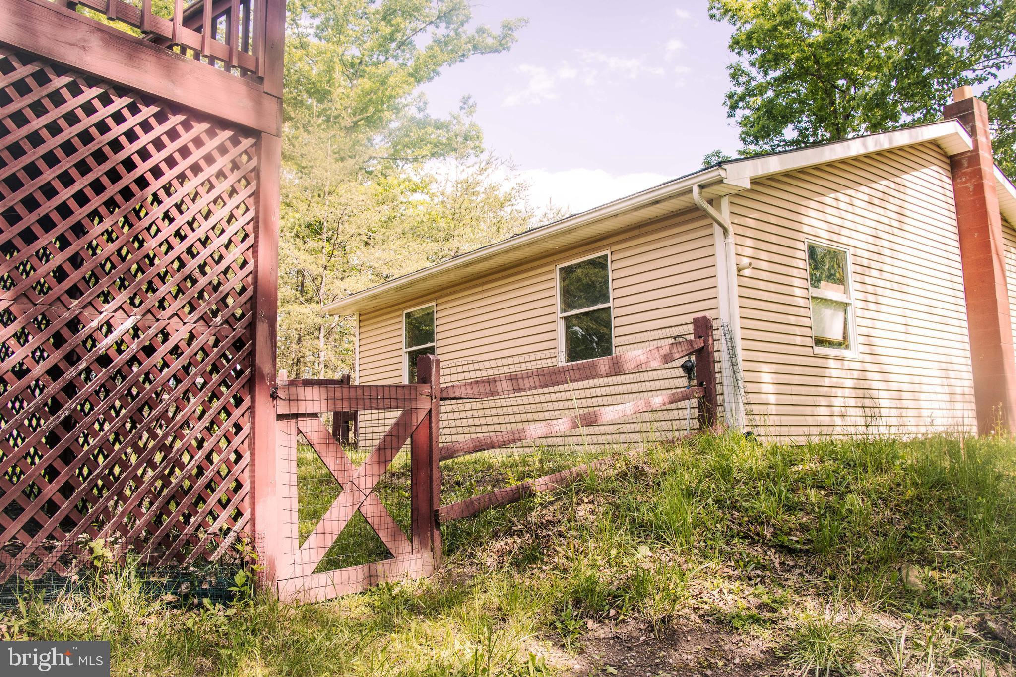 ROMNEY FRUIT RANCHES - Residential