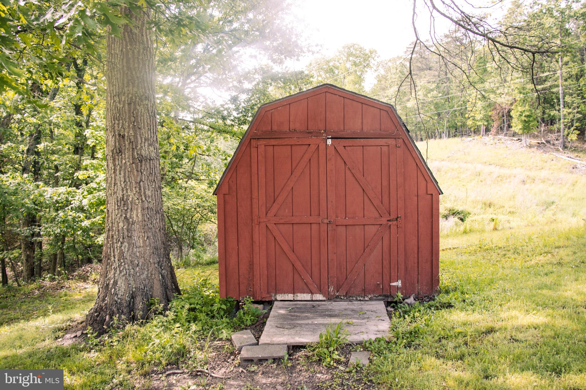 ROMNEY FRUIT RANCHES - Residential