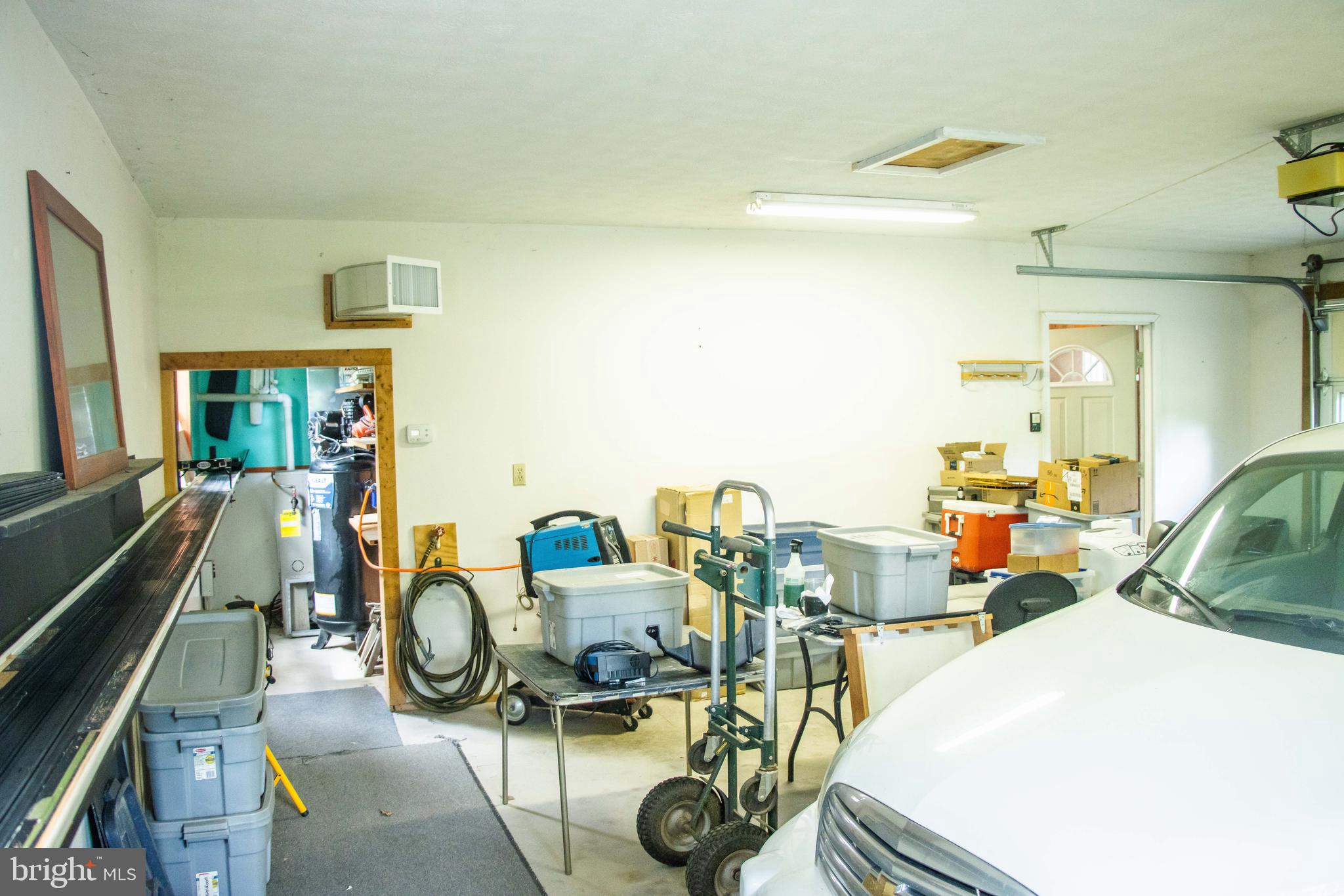 ROMNEY FRUIT RANCHES - Residential