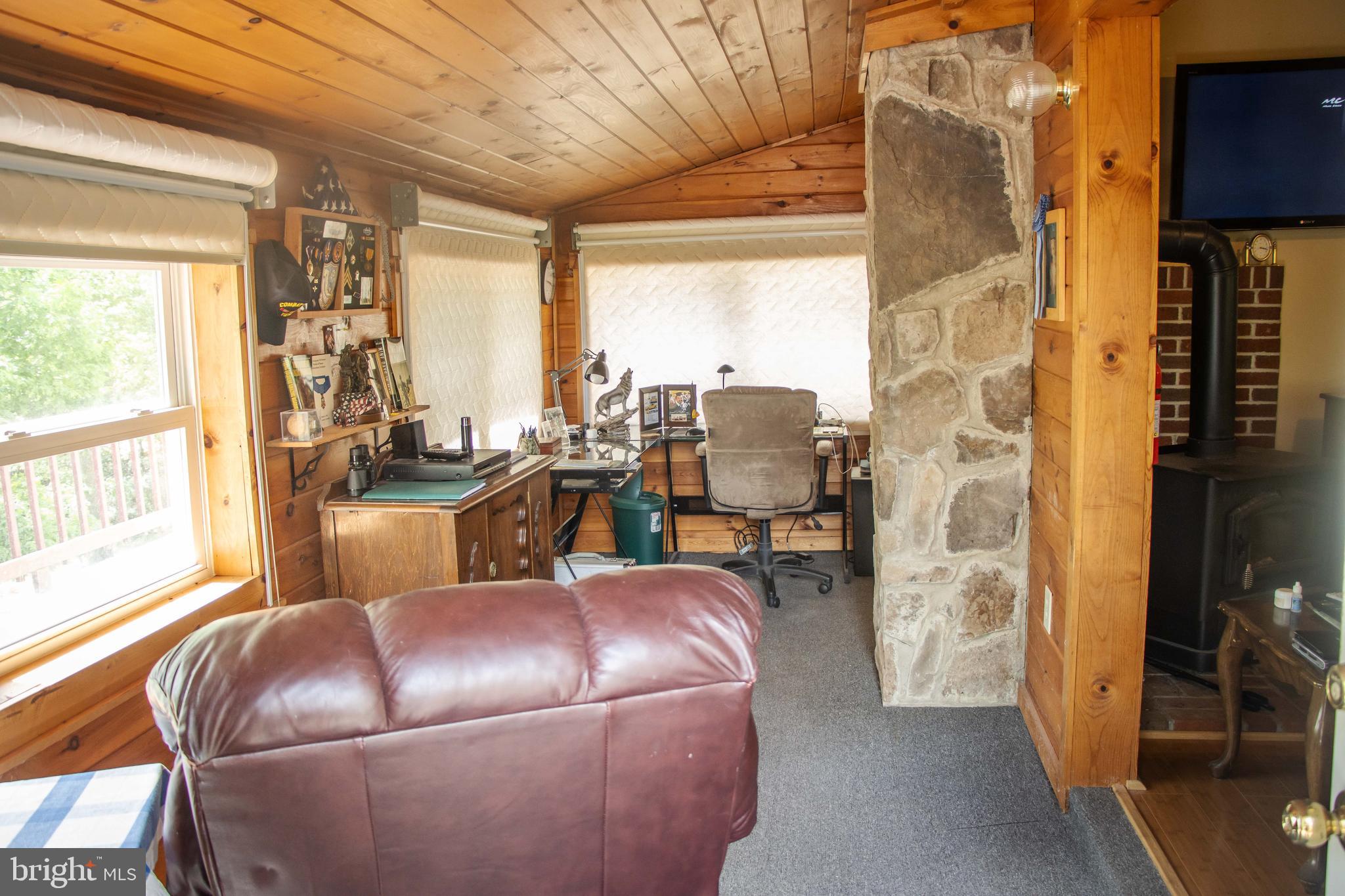 ROMNEY FRUIT RANCHES - Residential