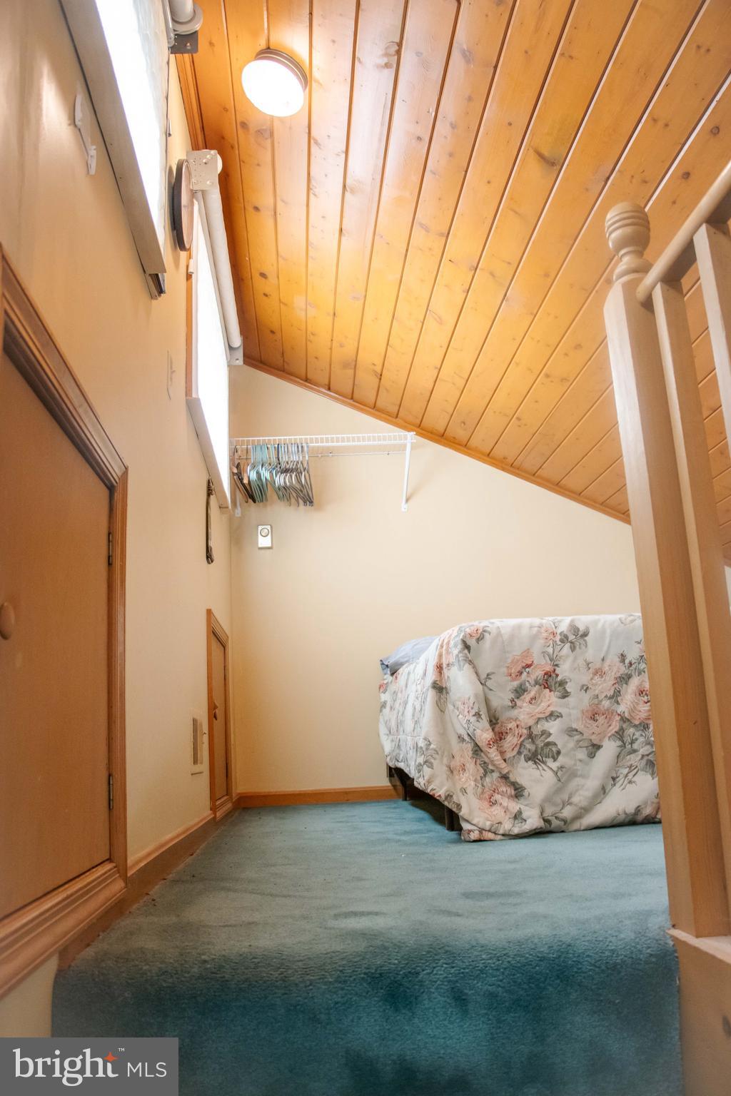 ROMNEY FRUIT RANCHES - Residential