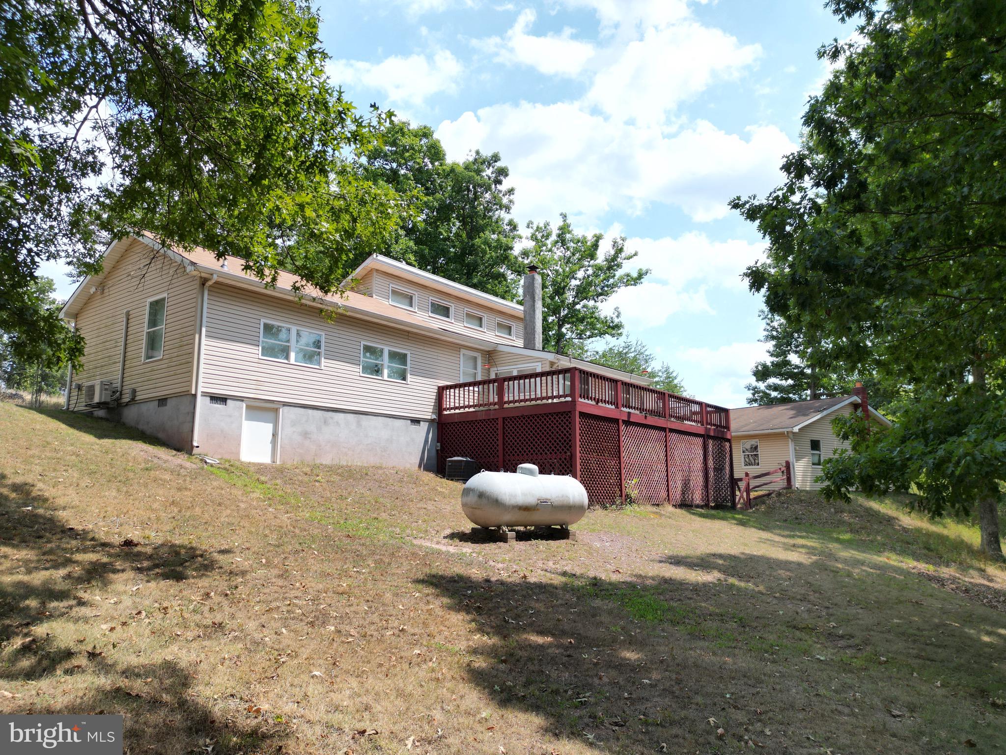 111 STONEY MOUNTAIN OVERLOOK ROAD