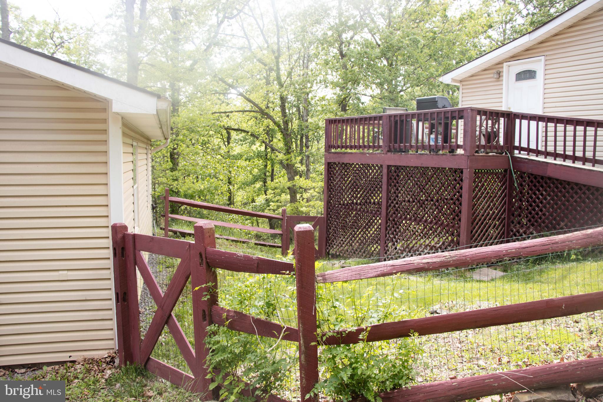 ROMNEY FRUIT RANCHES - Residential