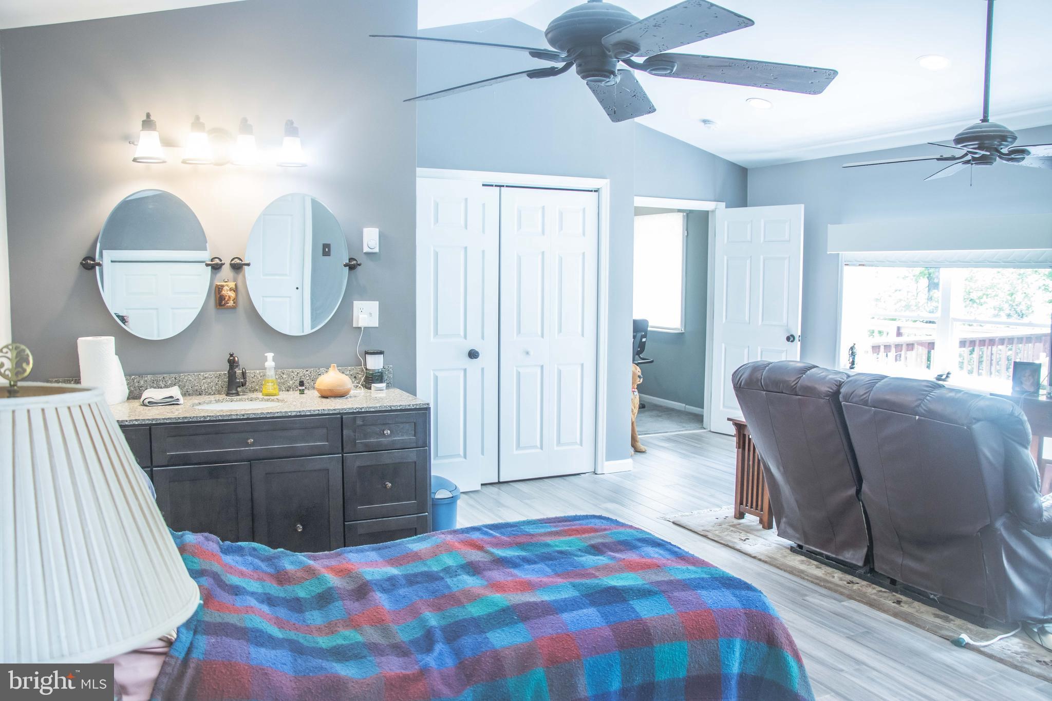 ROMNEY FRUIT RANCHES - Residential