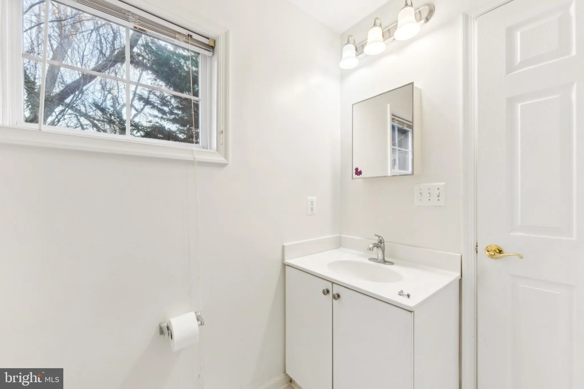 Rockville, Maryland 20850, United States, 3 Bedrooms Bedrooms, ,3 BathroomsBathrooms,Residential,Coming Soon,693