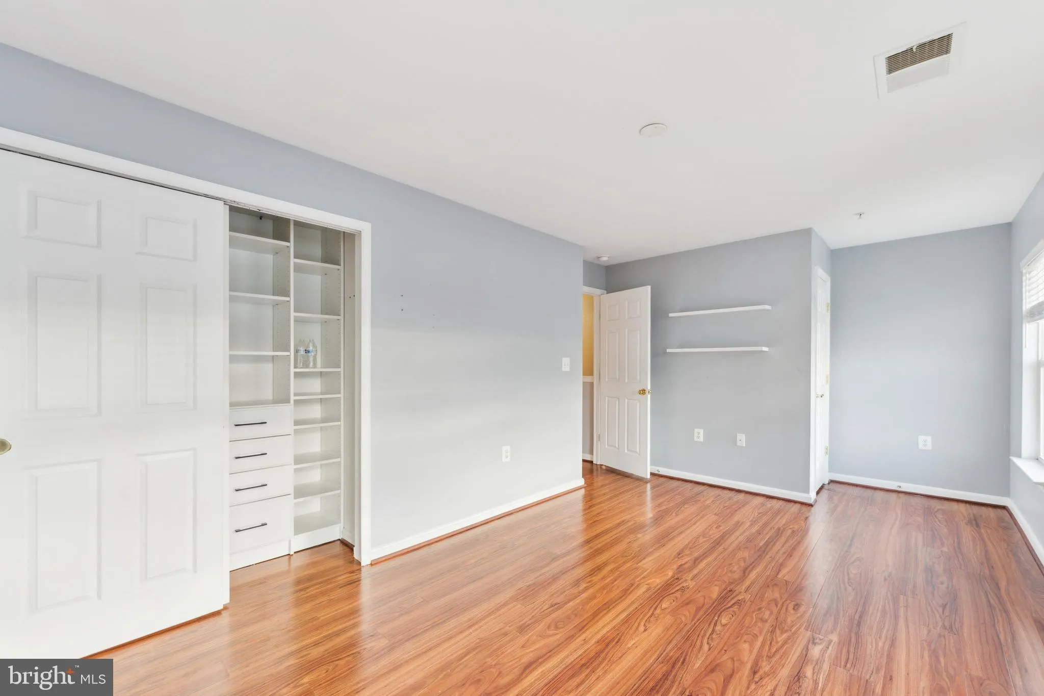 Rockville, Maryland 20850, United States, 3 Bedrooms Bedrooms, ,3 BathroomsBathrooms,Residential,Coming Soon,693