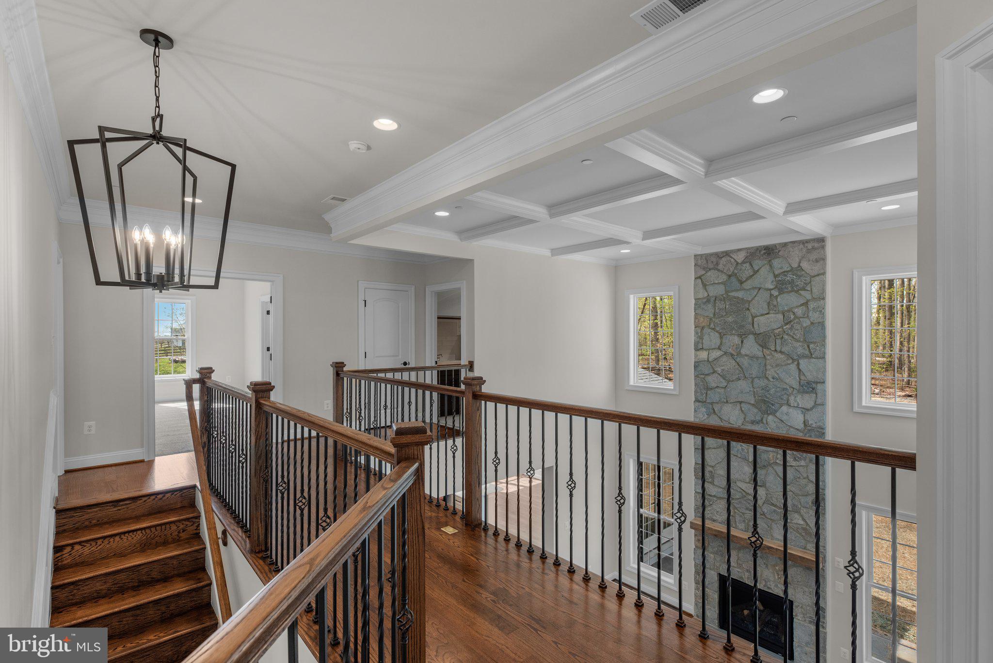 NOB HILL - Residential