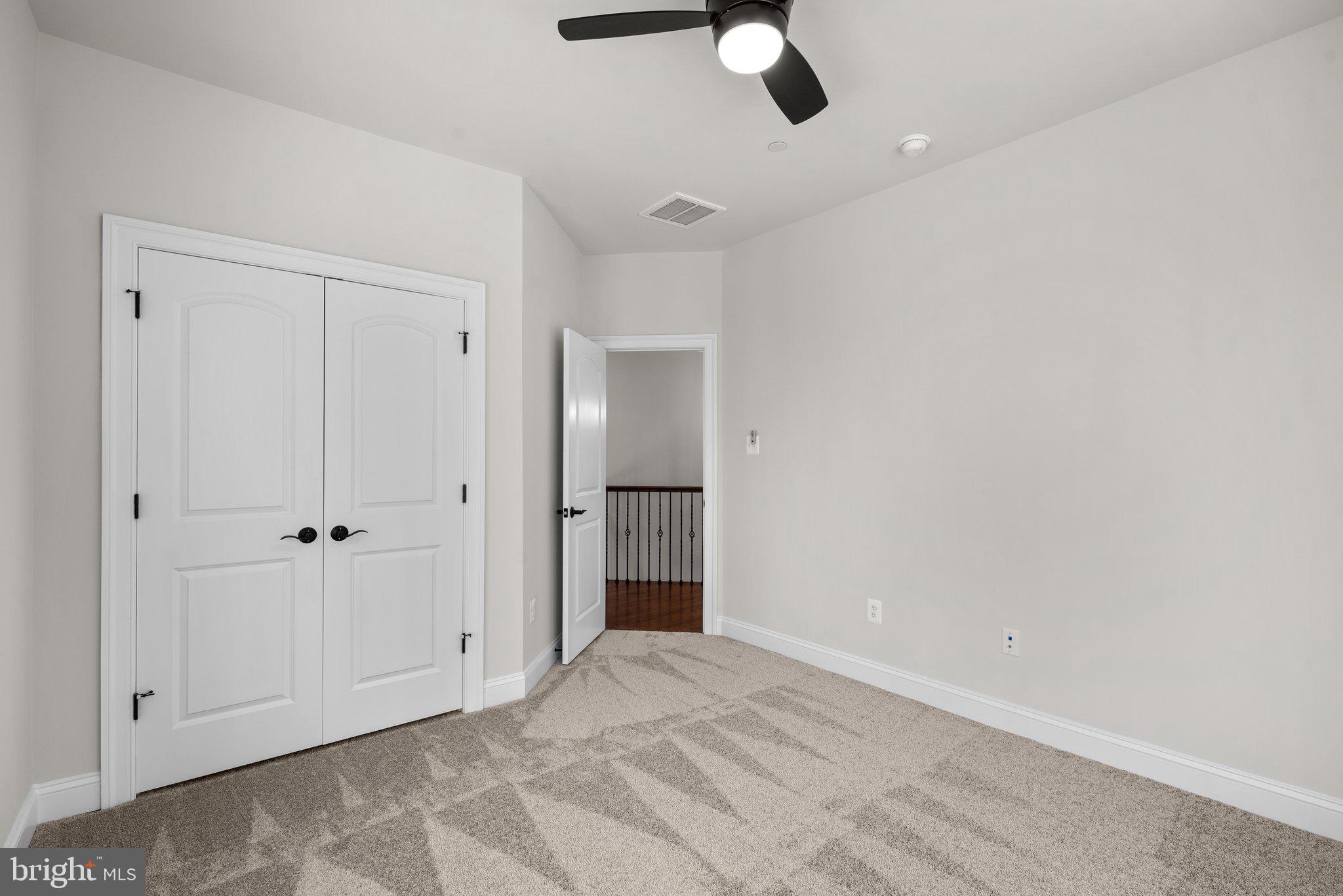 NOB HILL - Residential