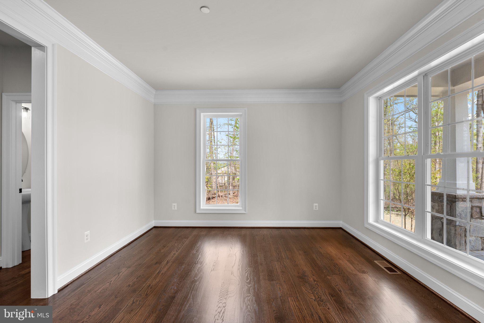 NOB HILL - Residential