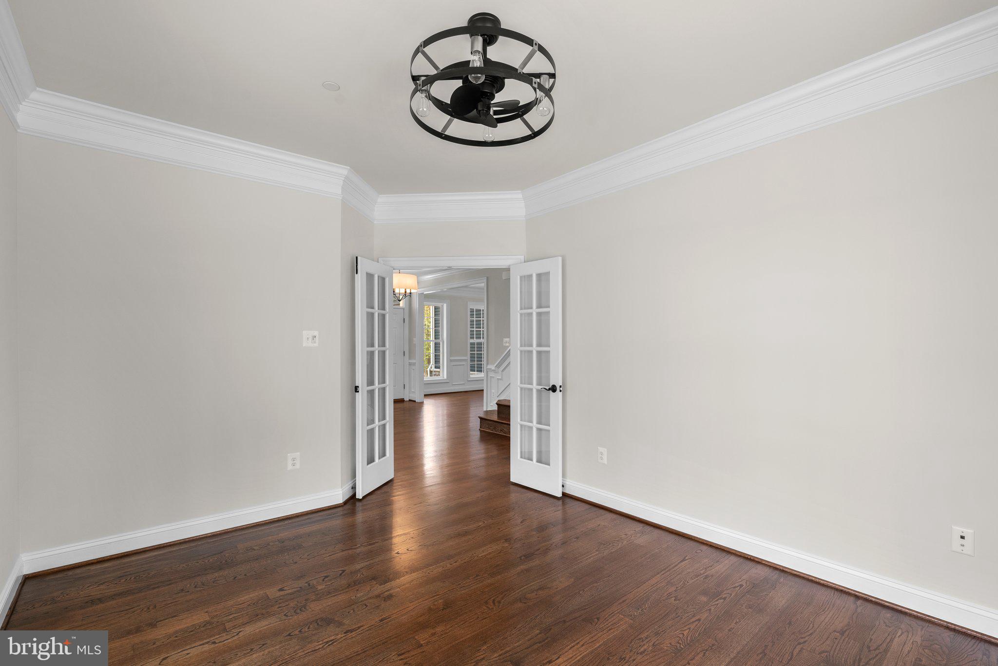 NOB HILL - Residential