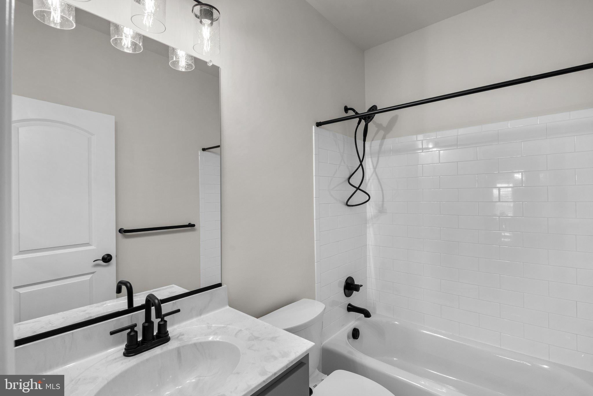 NOB HILL - Residential