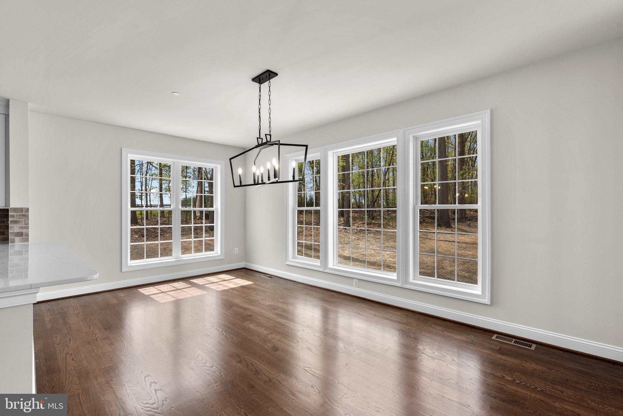 NOB HILL - Residential