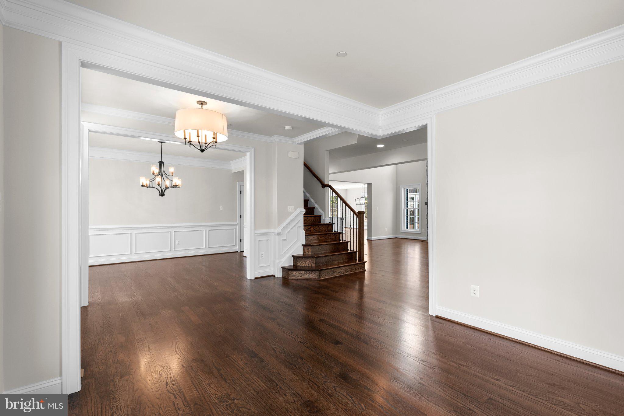 NOB HILL - Residential