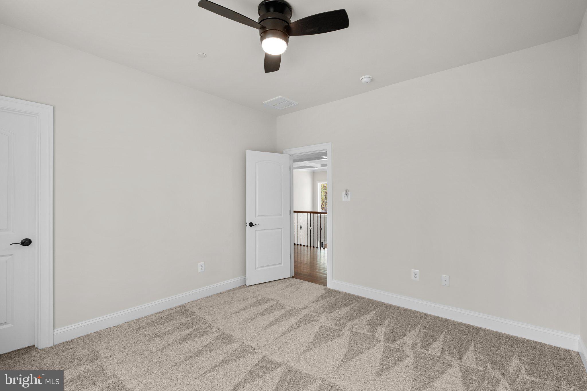 NOB HILL - Residential