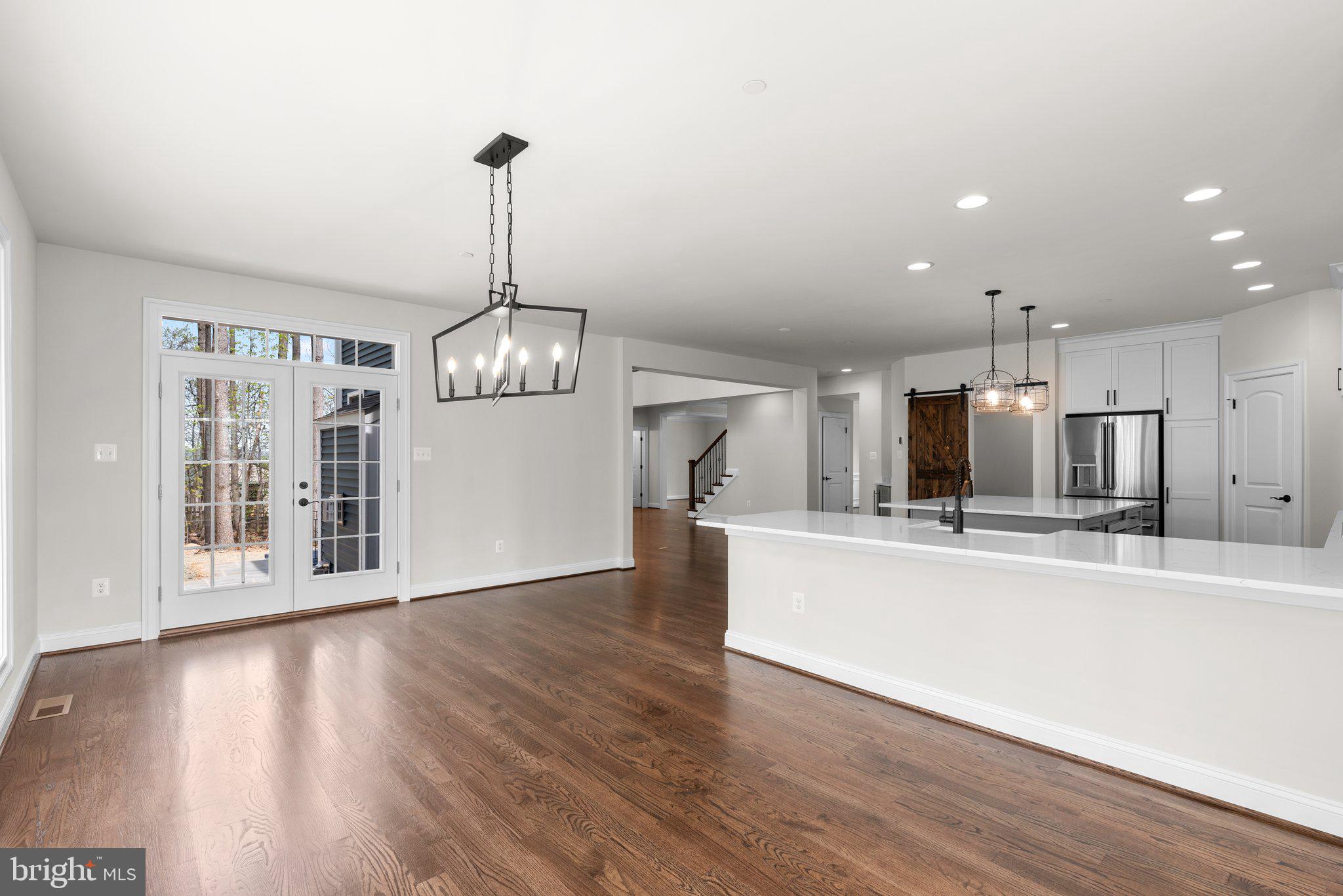 NOB HILL - Residential
