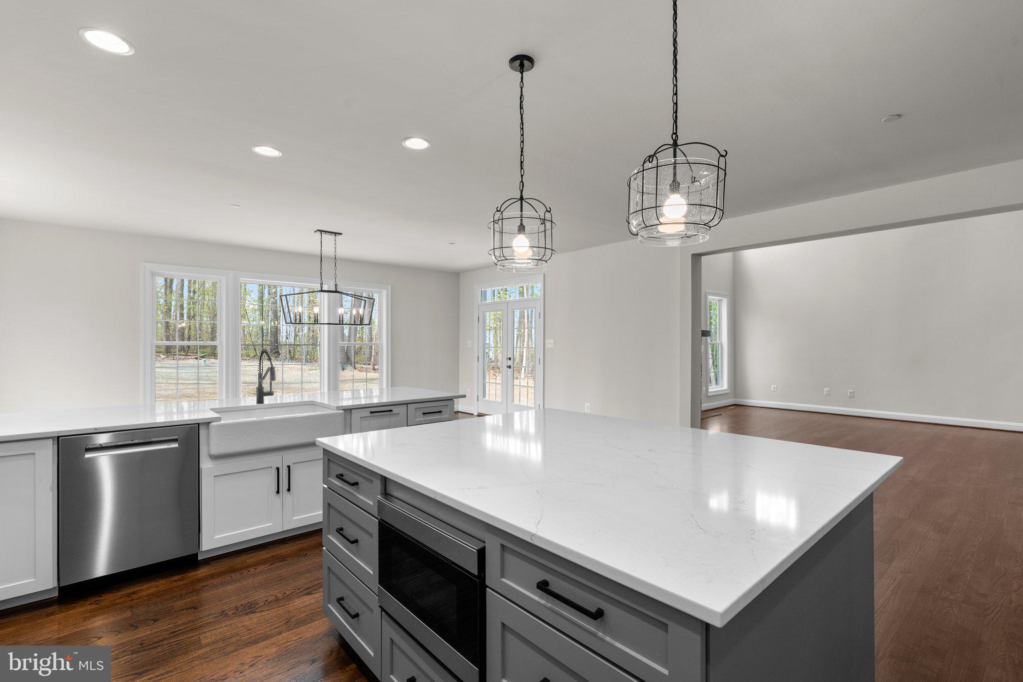 NOB HILL - Residential
