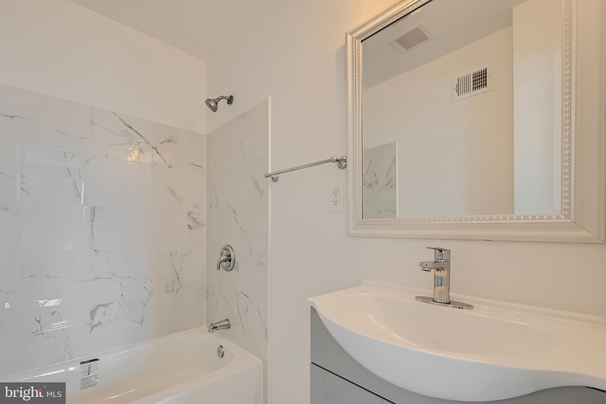 MCELDERRY PARK - Residential