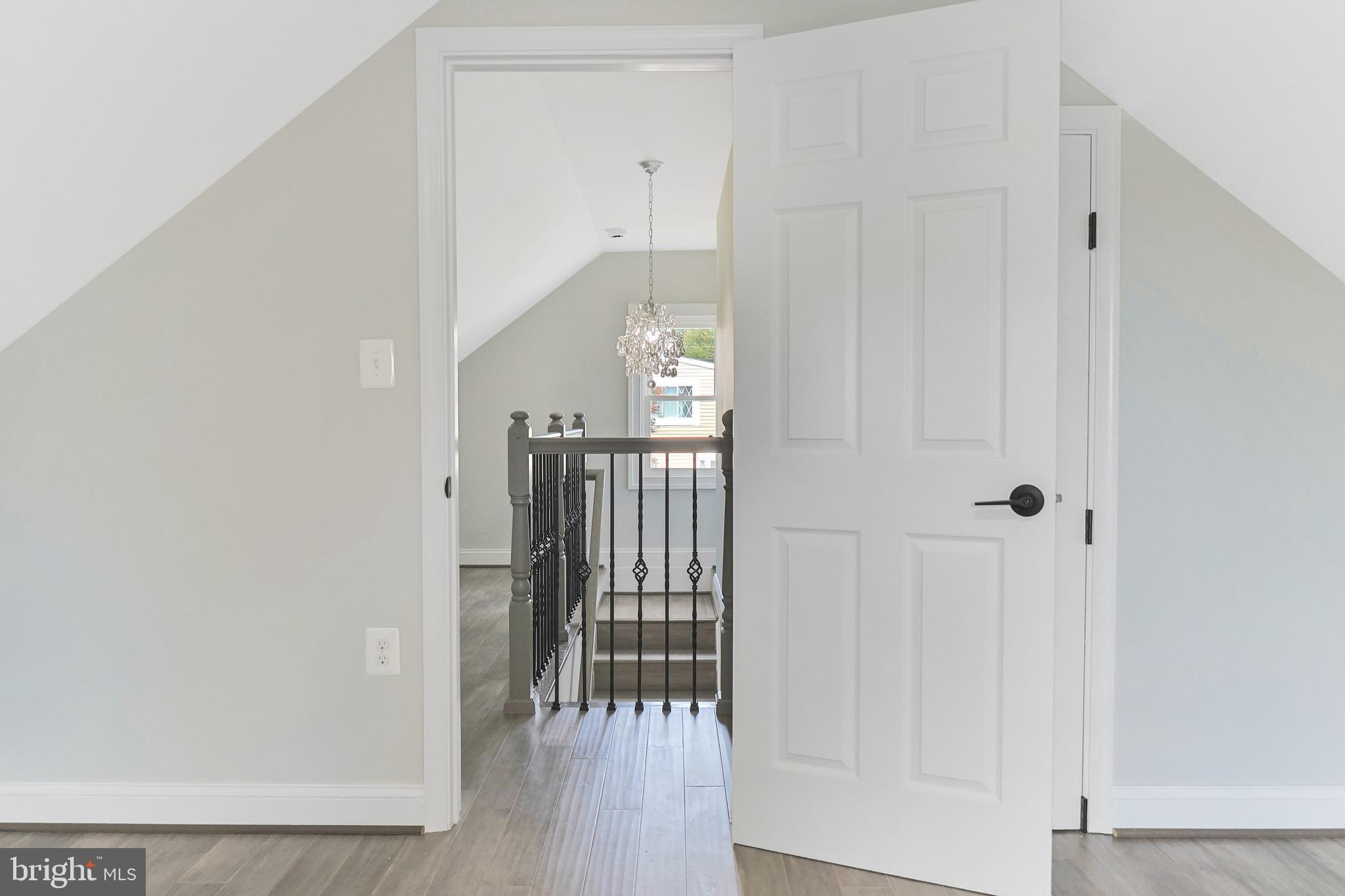 EASTERN TERRACE - Residential