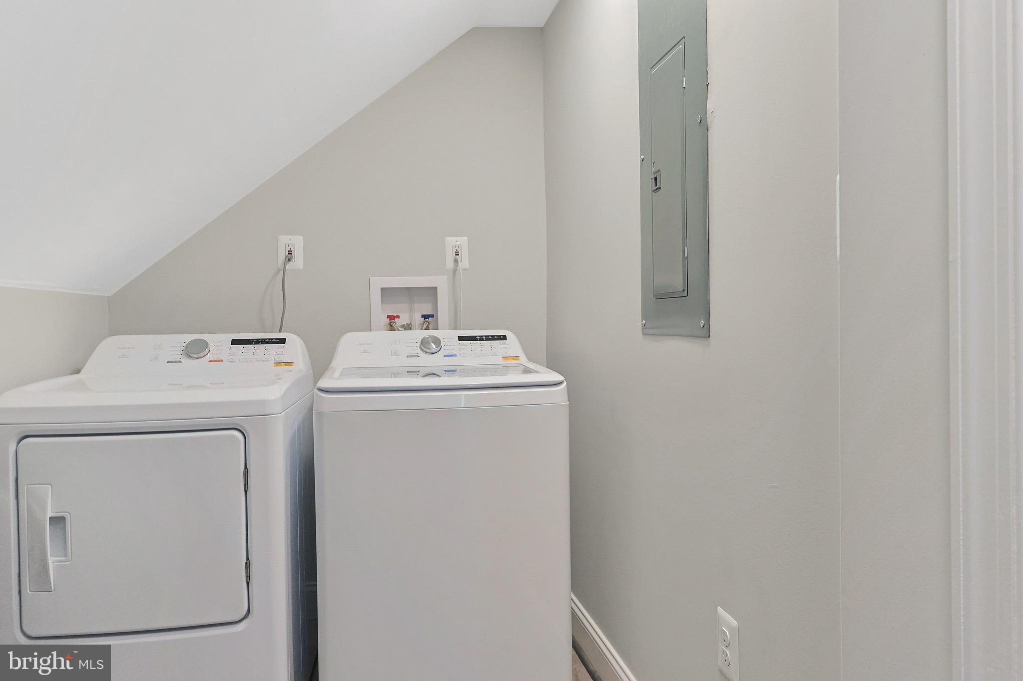 EASTERN TERRACE - Residential