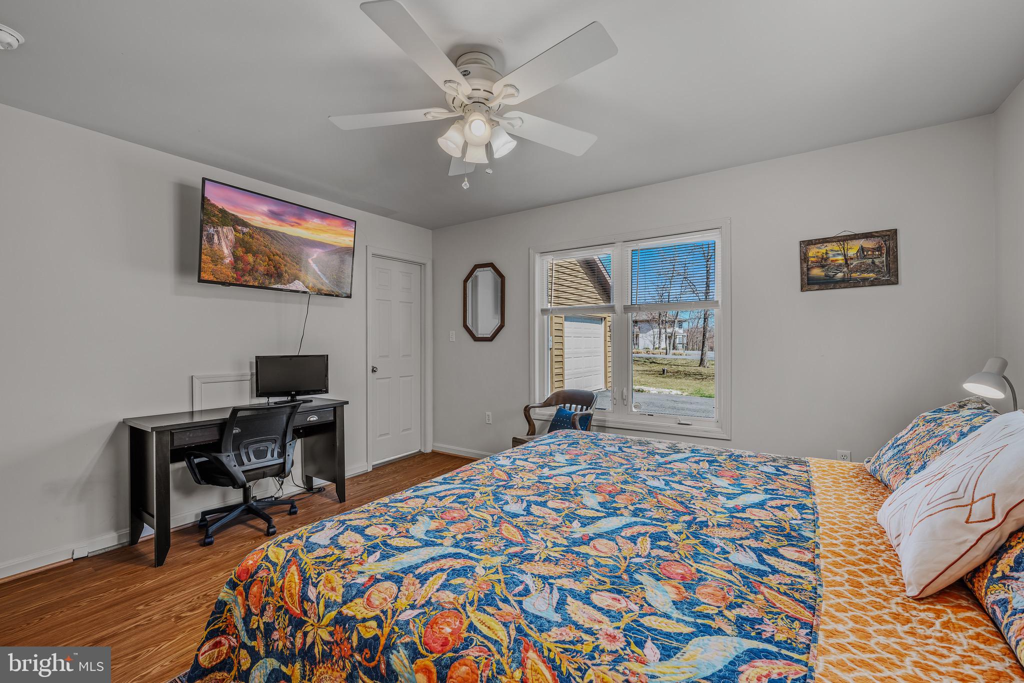 CACAPON SOUTH - Residential