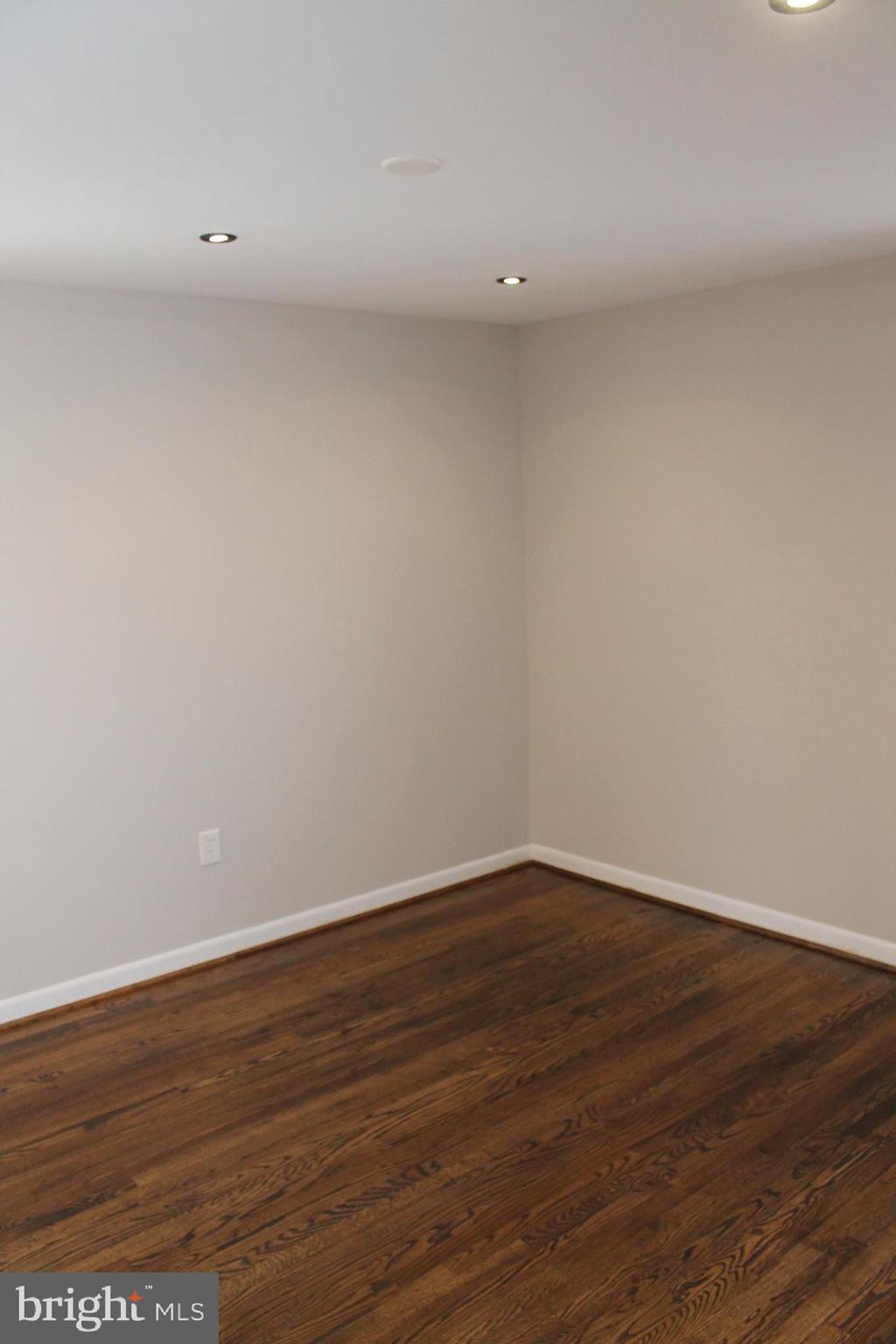 GREENFIELD - Residential