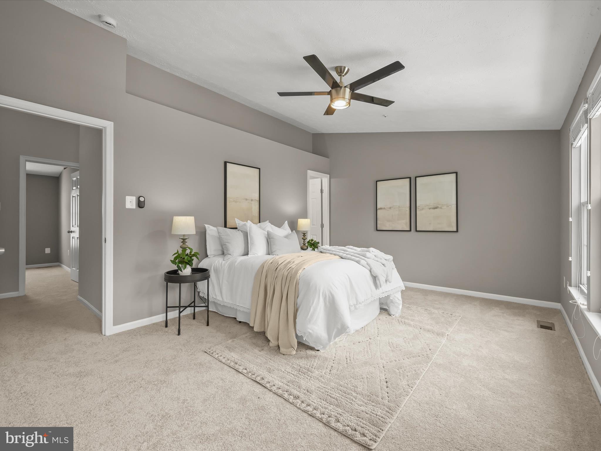 831 CINNAMON COURT