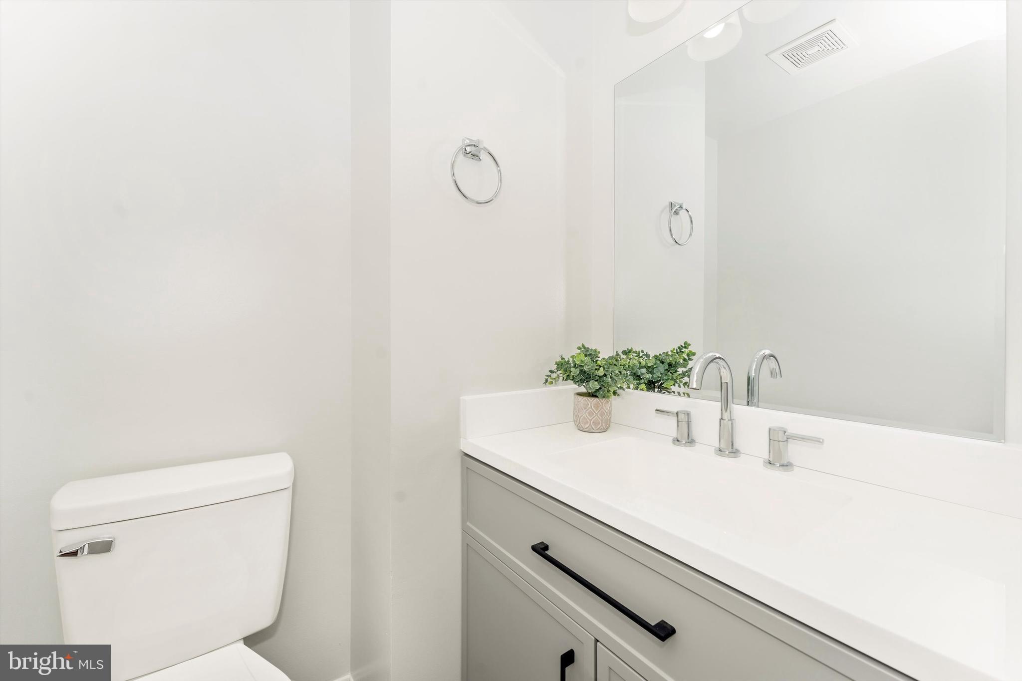 WATERSIDE - Residential