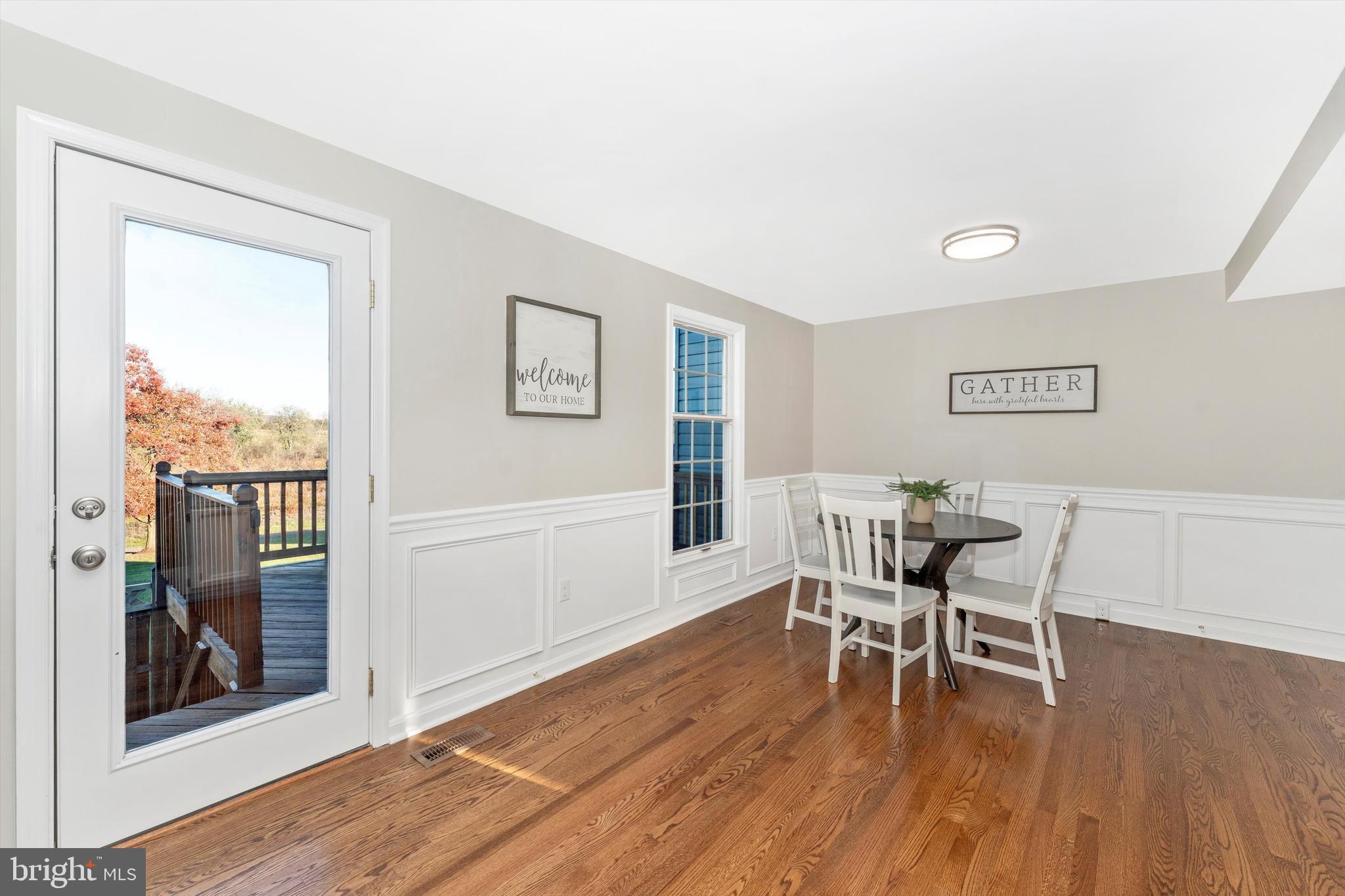 WATERSIDE - Residential