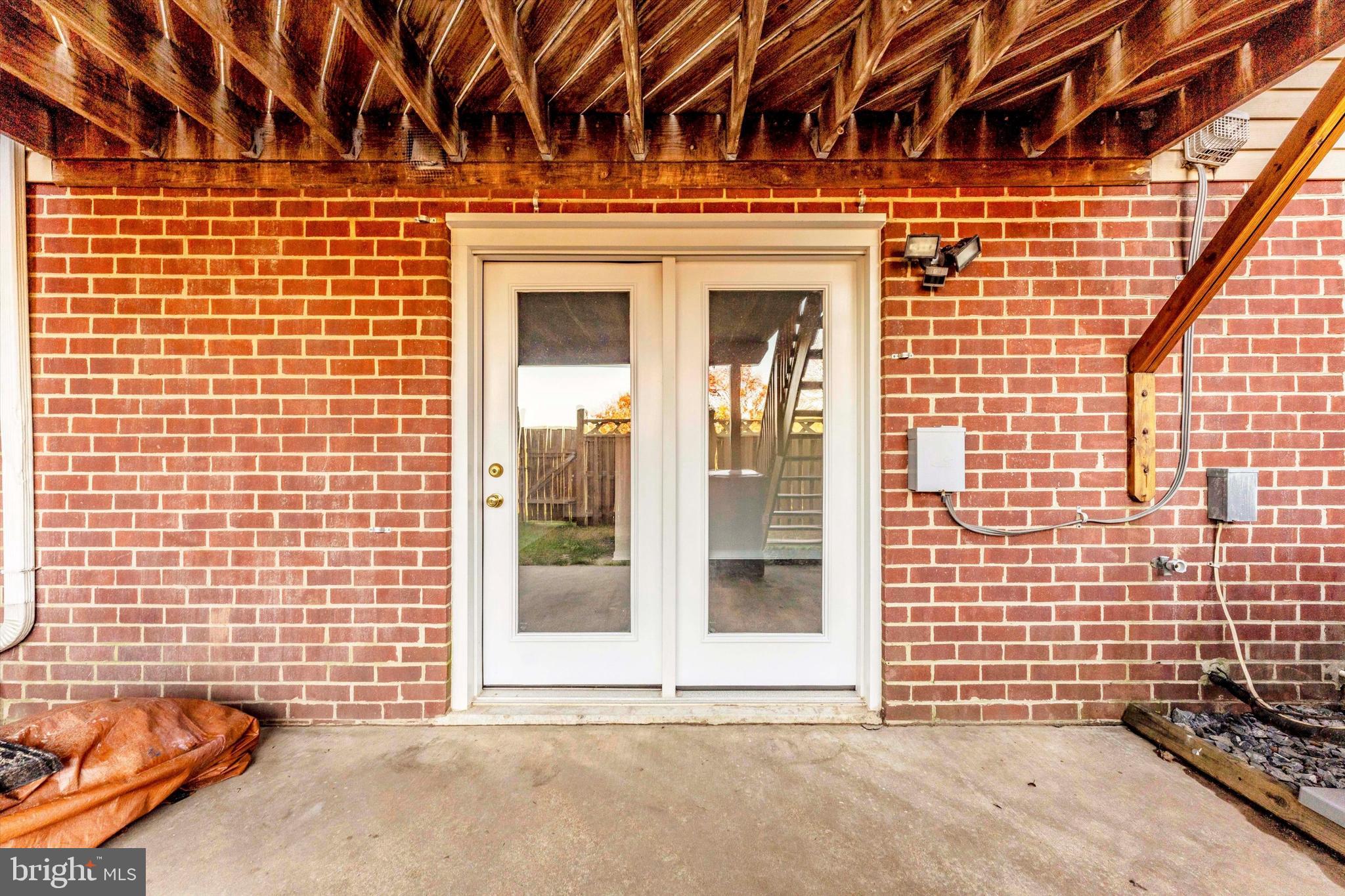 WATERSIDE - Residential