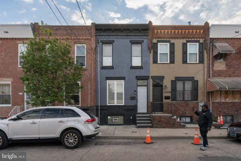 Townhouse For Rent - 2010 S Chadwick Street<br/> PHILADELPHIA, PA 19145