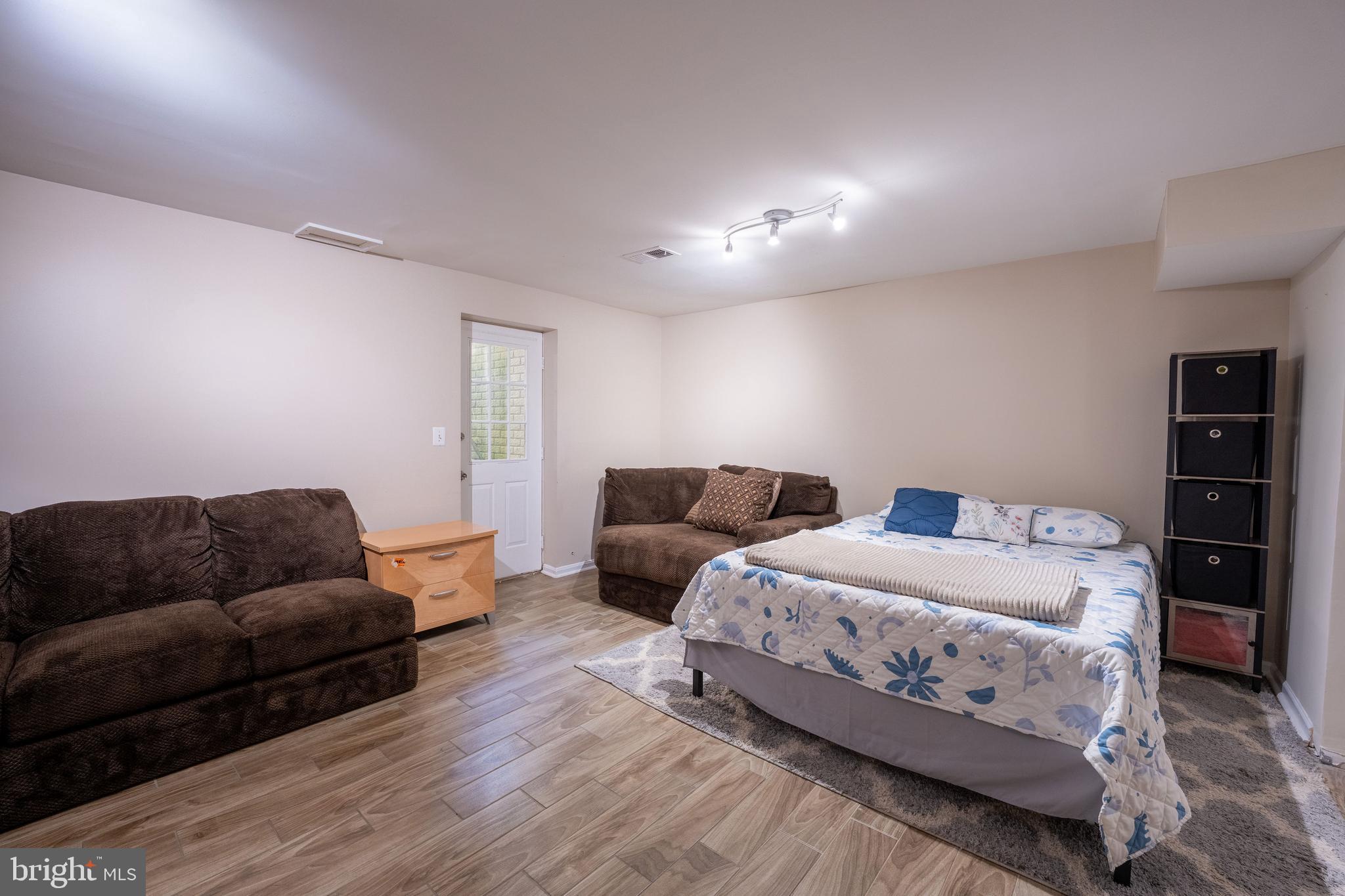 PRINCETON SQUARE PLAT FO - Residential