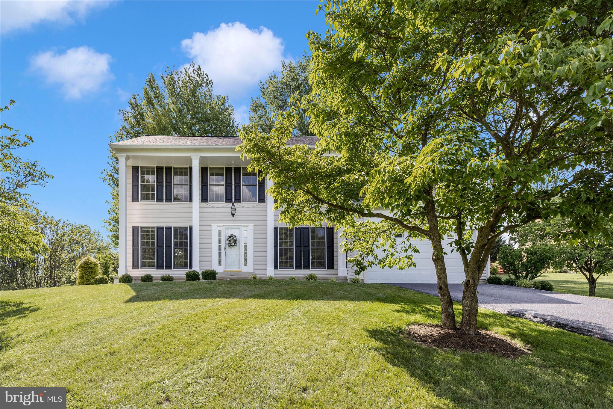STEEPLE CHASE - Residential