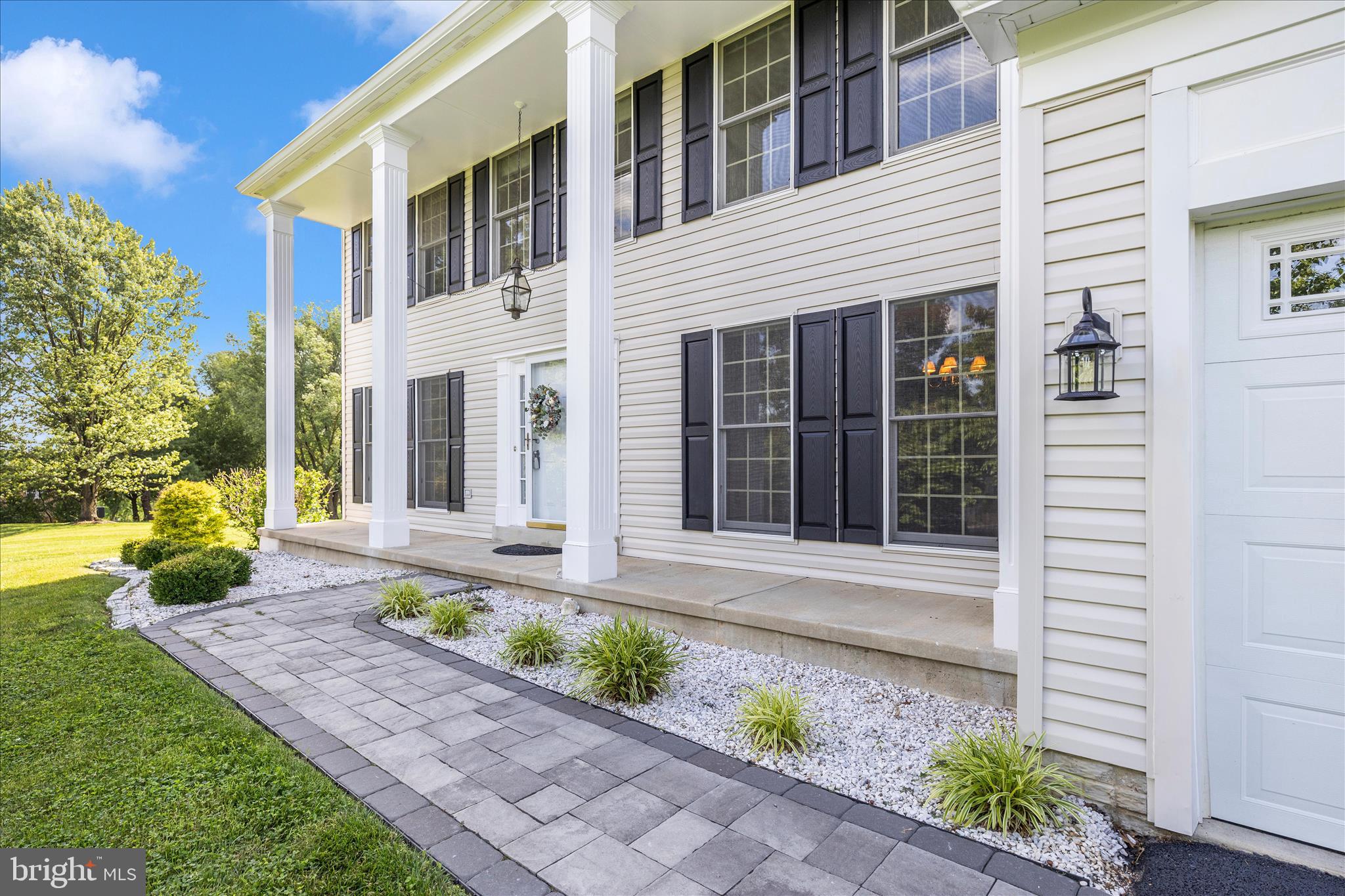 STEEPLE CHASE - Residential