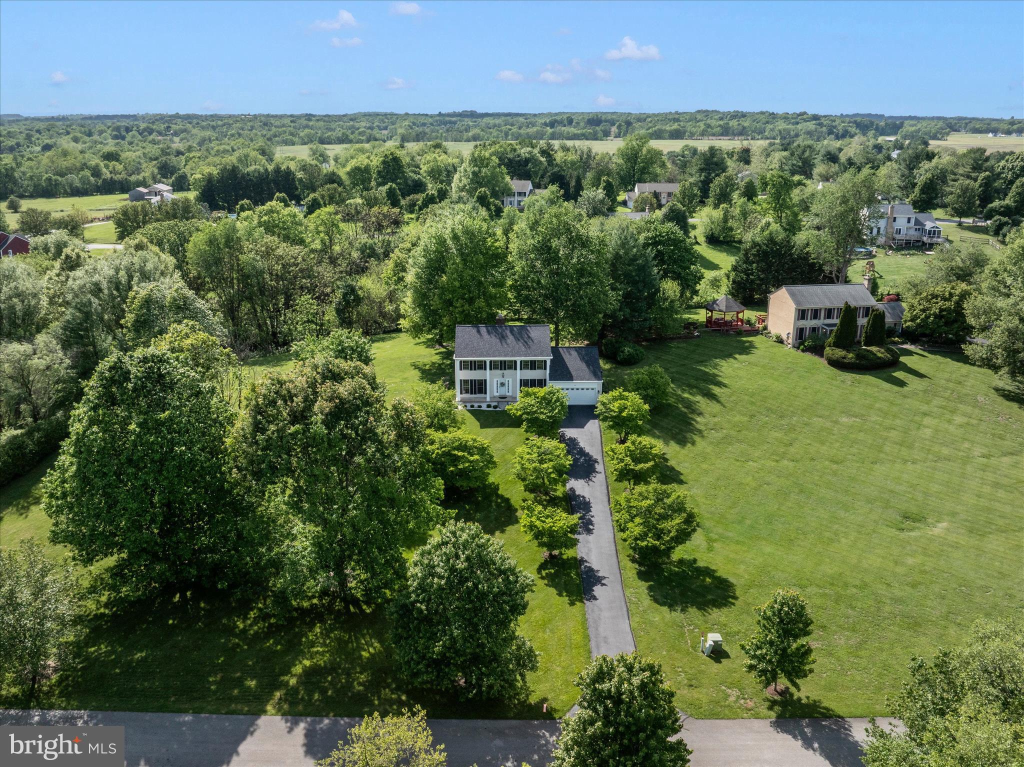 STEEPLE CHASE - Residential