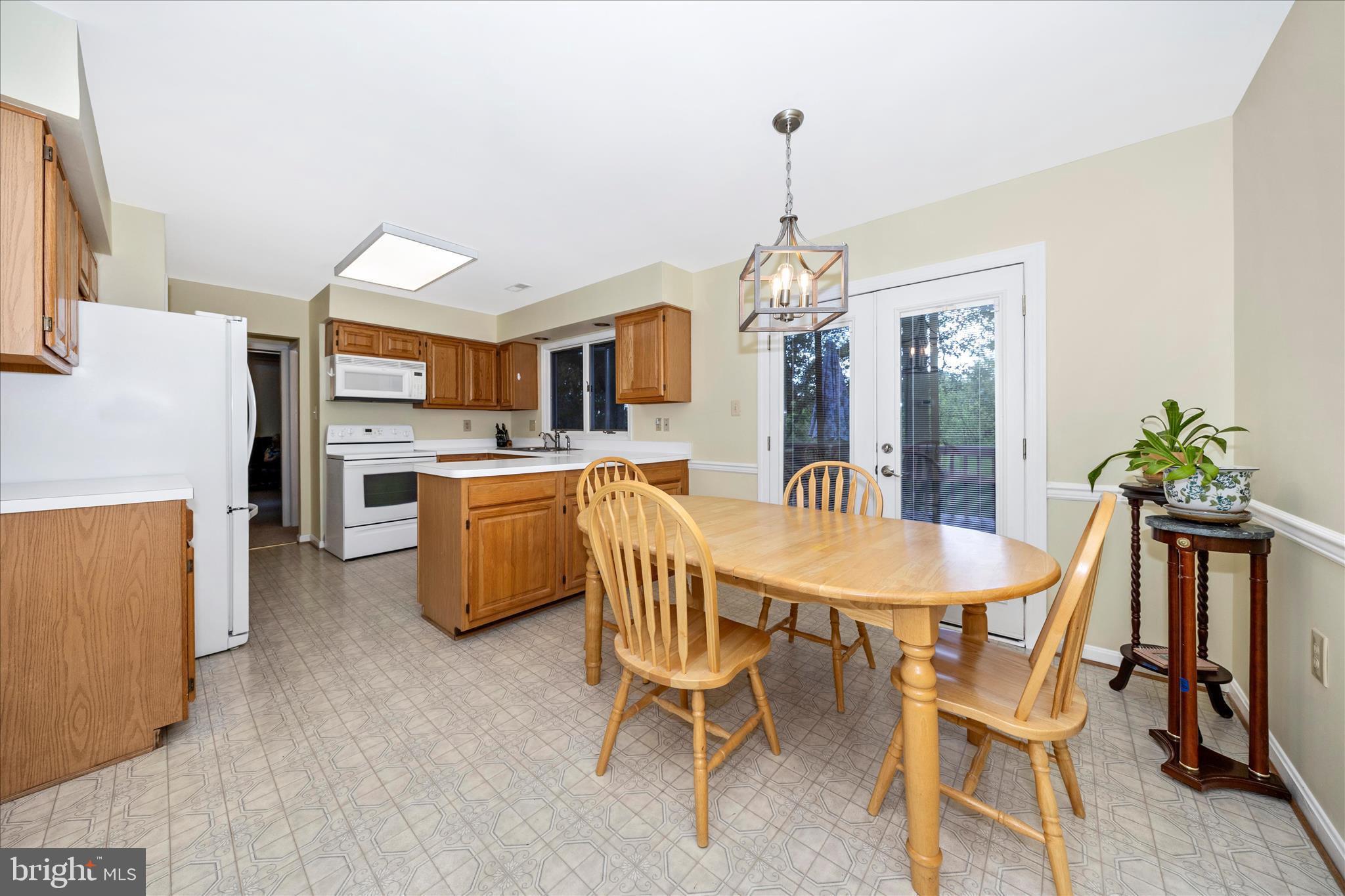 STEEPLE CHASE - Residential